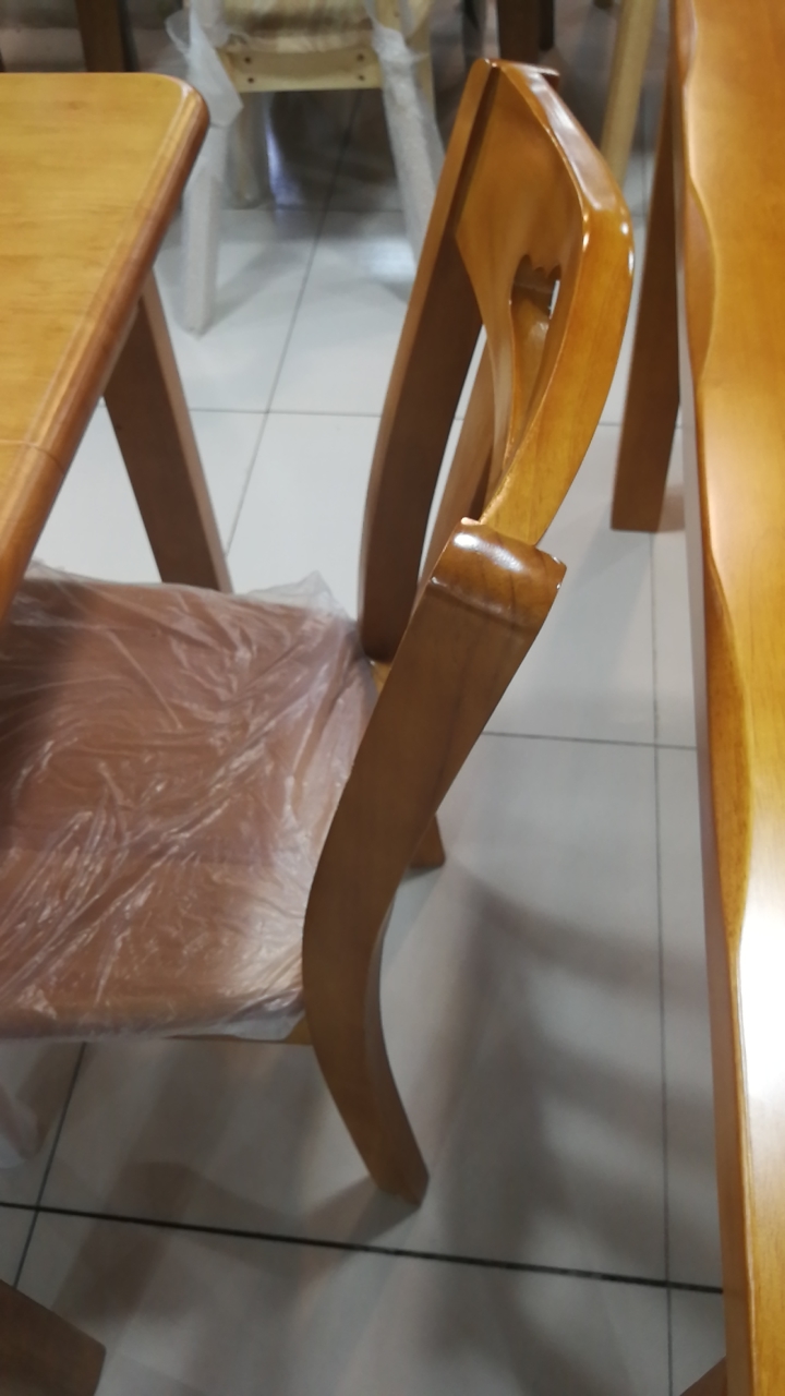 餐椅一只
